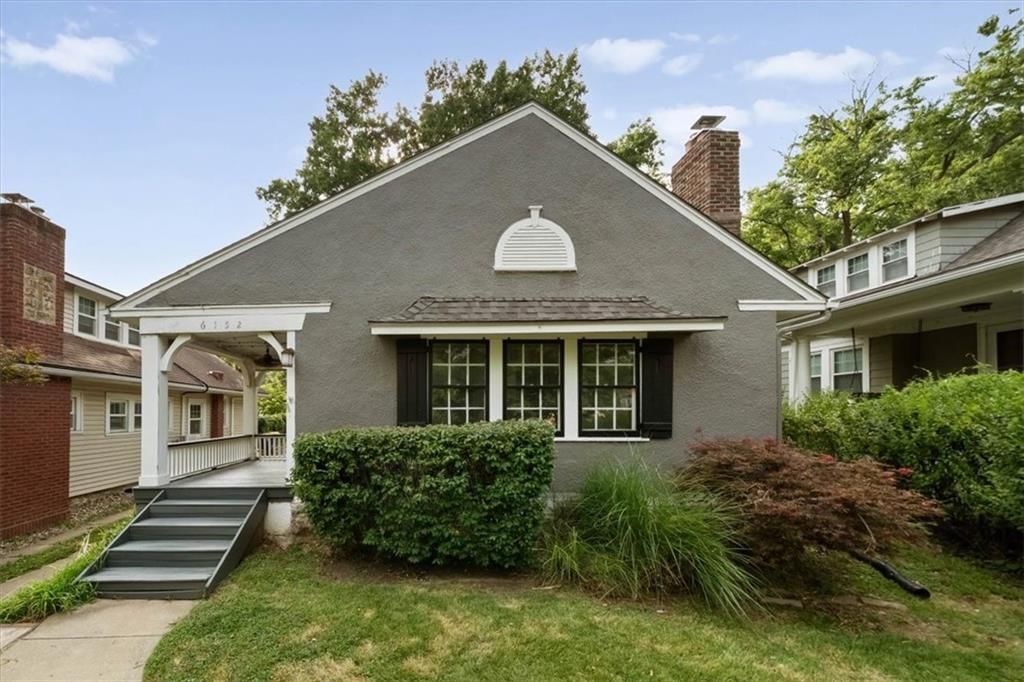 6152 Locust Street — photo 1