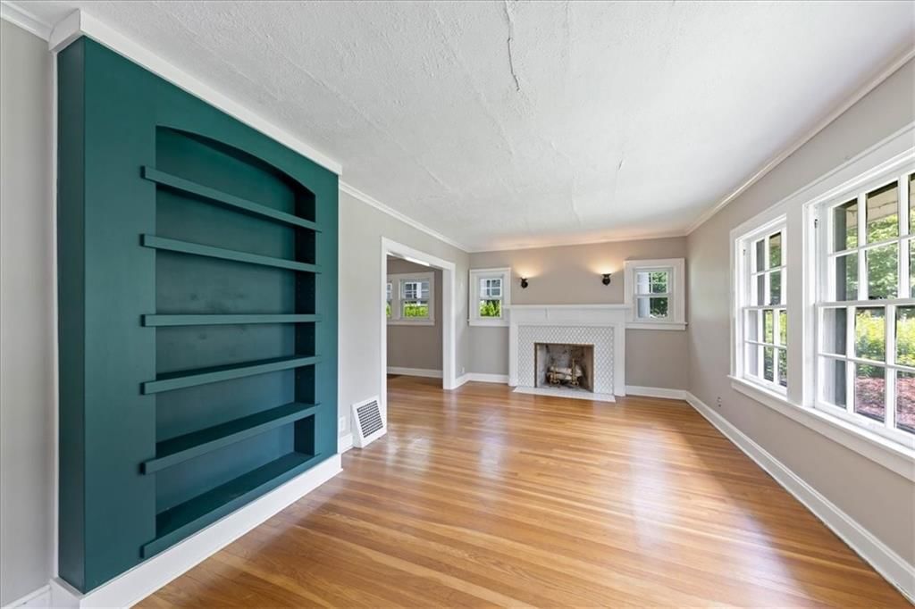 6152 Locust Street — photo 5