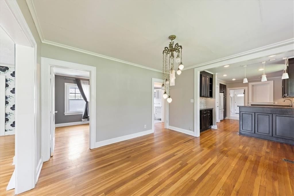 6152 Locust Street — photo 7