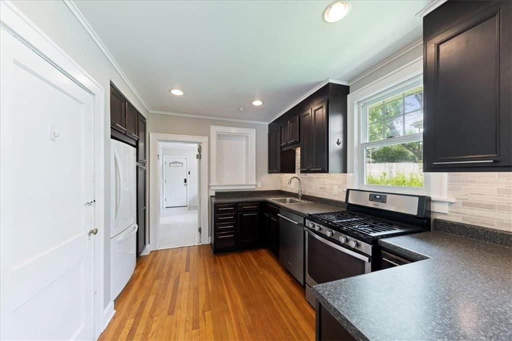 6152 Locust Street — photo 11