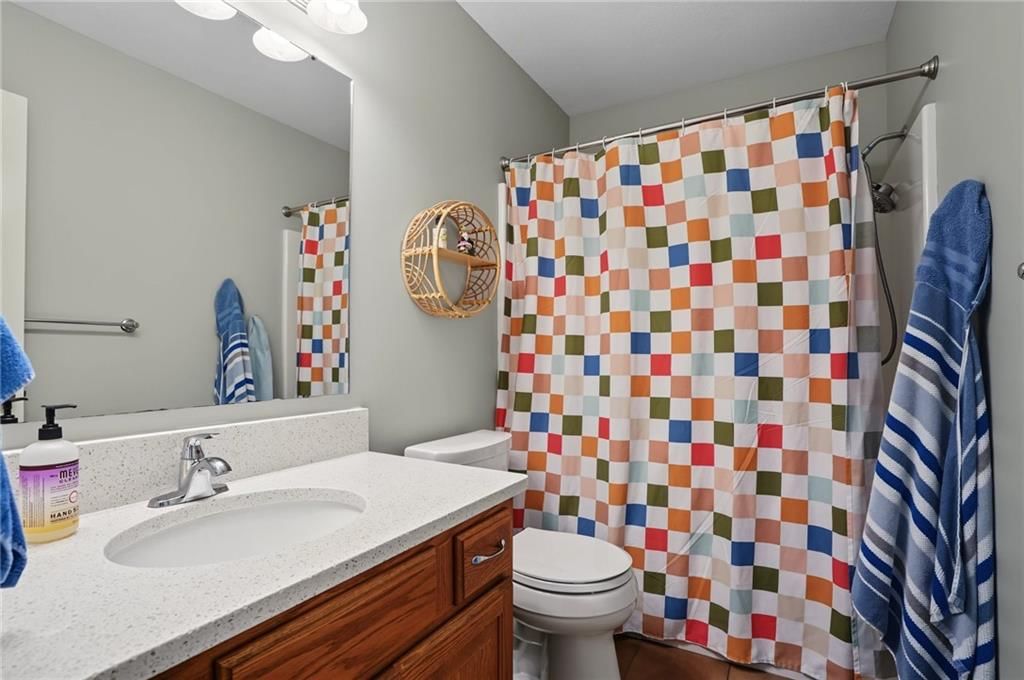 829 E 12th Street — photo 14