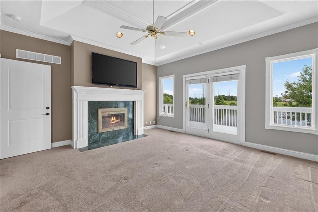 1328 E Walnut Street — photo 36