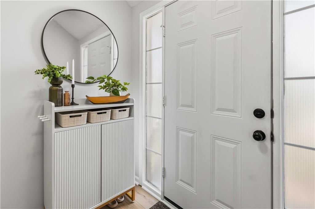 13744 Grove Avenue — photo 3
