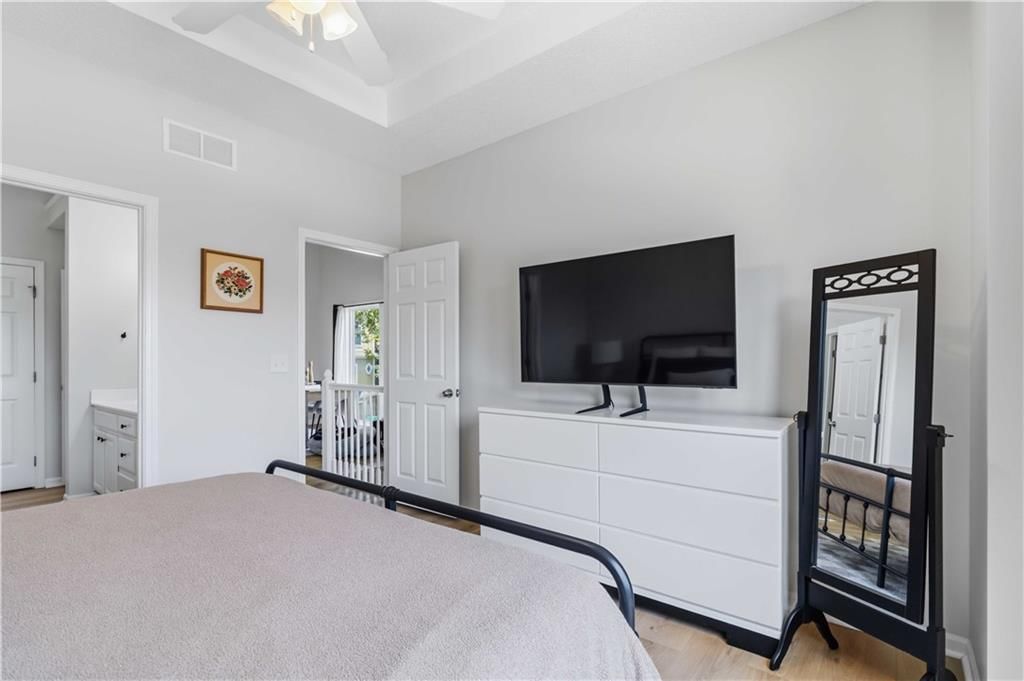 13744 Grove Avenue — photo 11