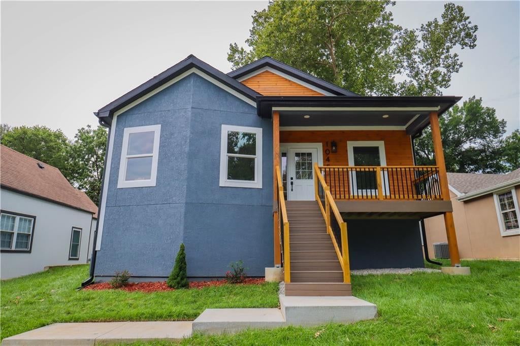 1045 Ann Avenue — photo 5