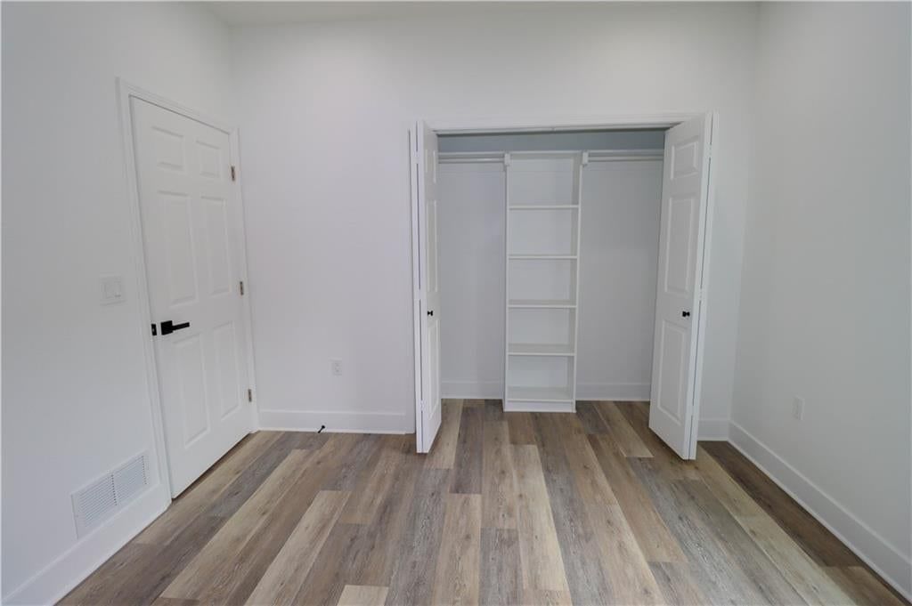 1045 Ann Avenue — photo 18