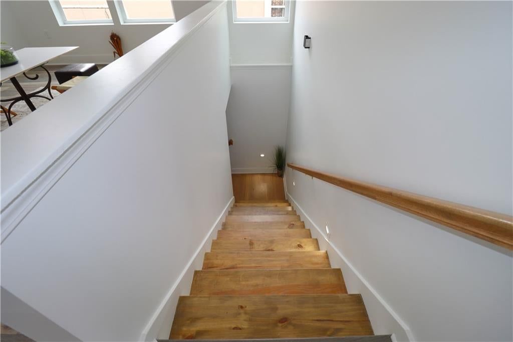 1045 Ann Avenue — photo 28