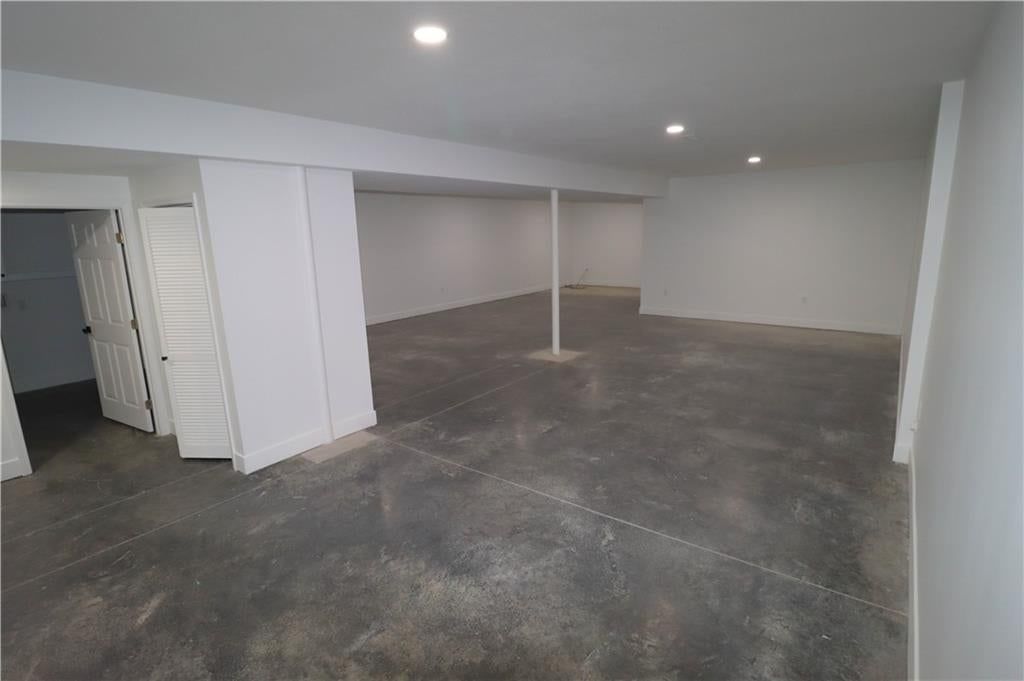 1045 Ann Avenue — photo 39