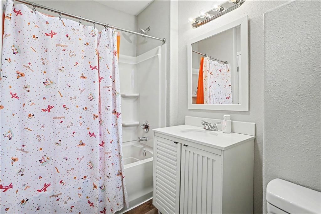 3630 Bell Street — photo 32