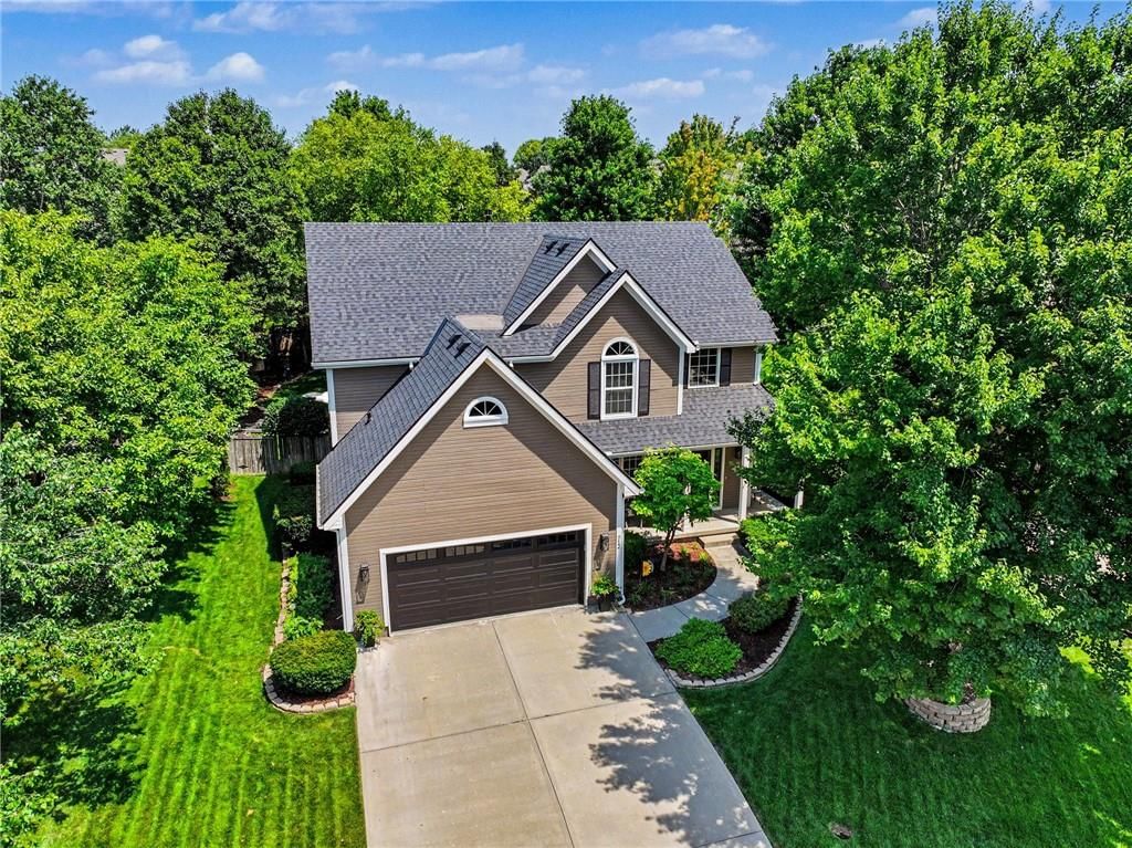 712 Cottonwood Drive — photo 3