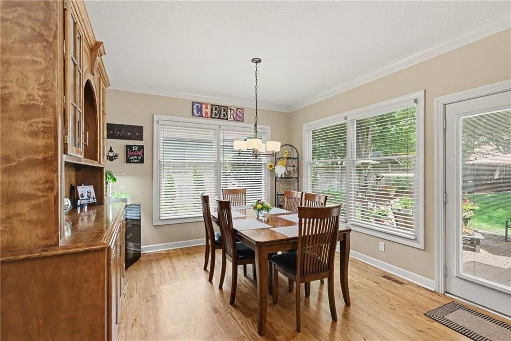 712 Cottonwood Drive — photo 10