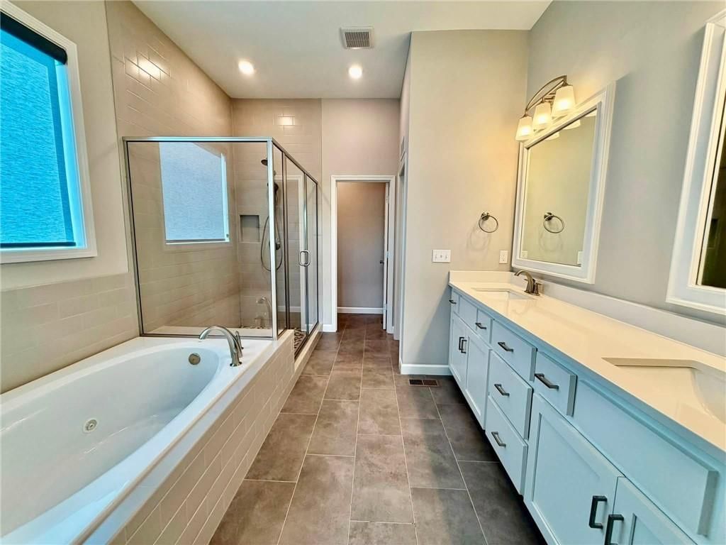 6708 NW 105th Street — photo 27