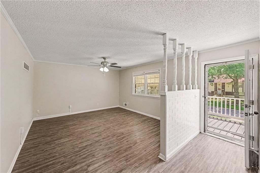11312 E 58th Terrace — photo 4