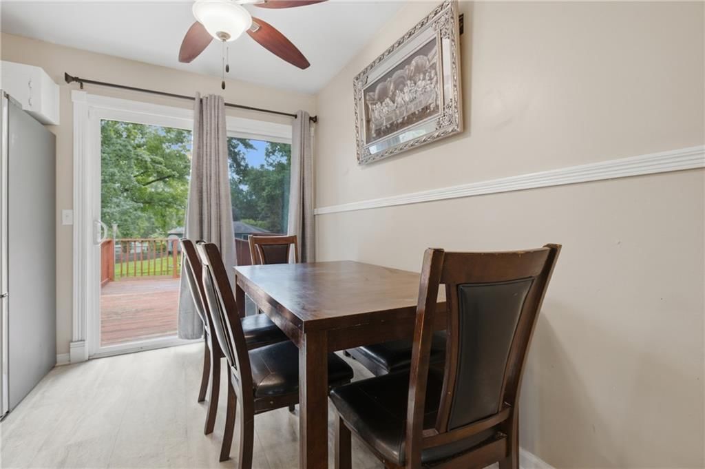2812 SW 3rd St. Terrace — photo 8
