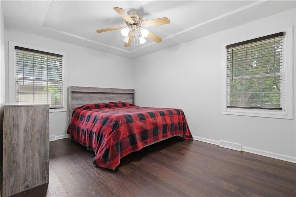 2812 SW 3rd St. Terrace — photo 11