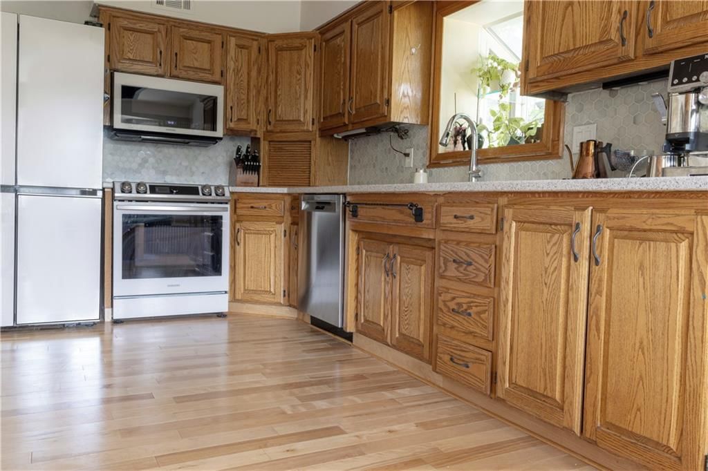 213 NW ASPEN Street — photo 15