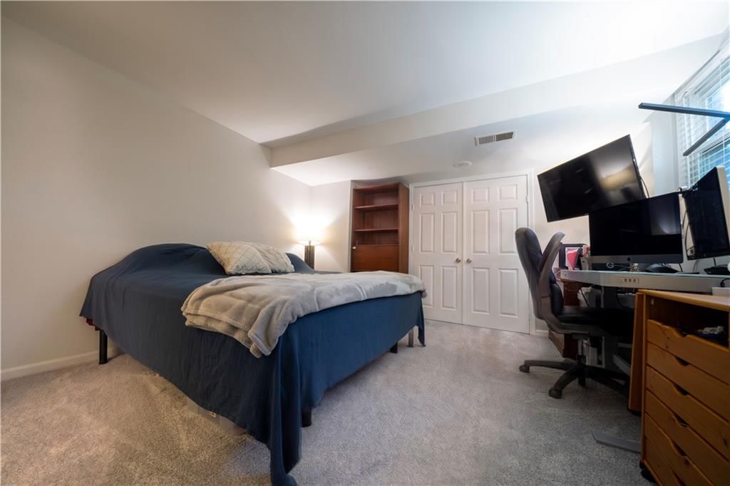213 NW ASPEN Street — photo 20