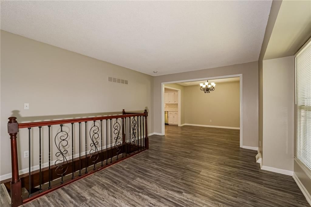 12708 Sycamore Avenue — photo 15