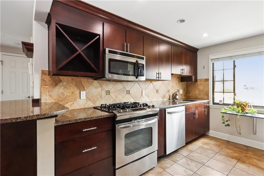4537 Holly Street — photo 7
