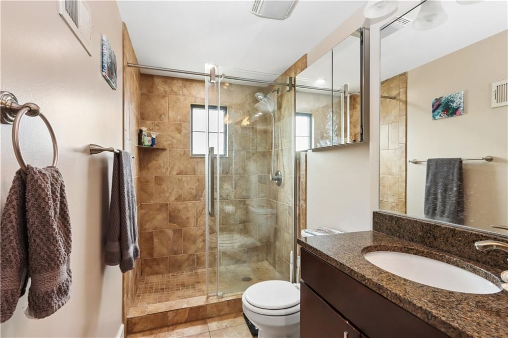 4537 Holly Street — photo 13