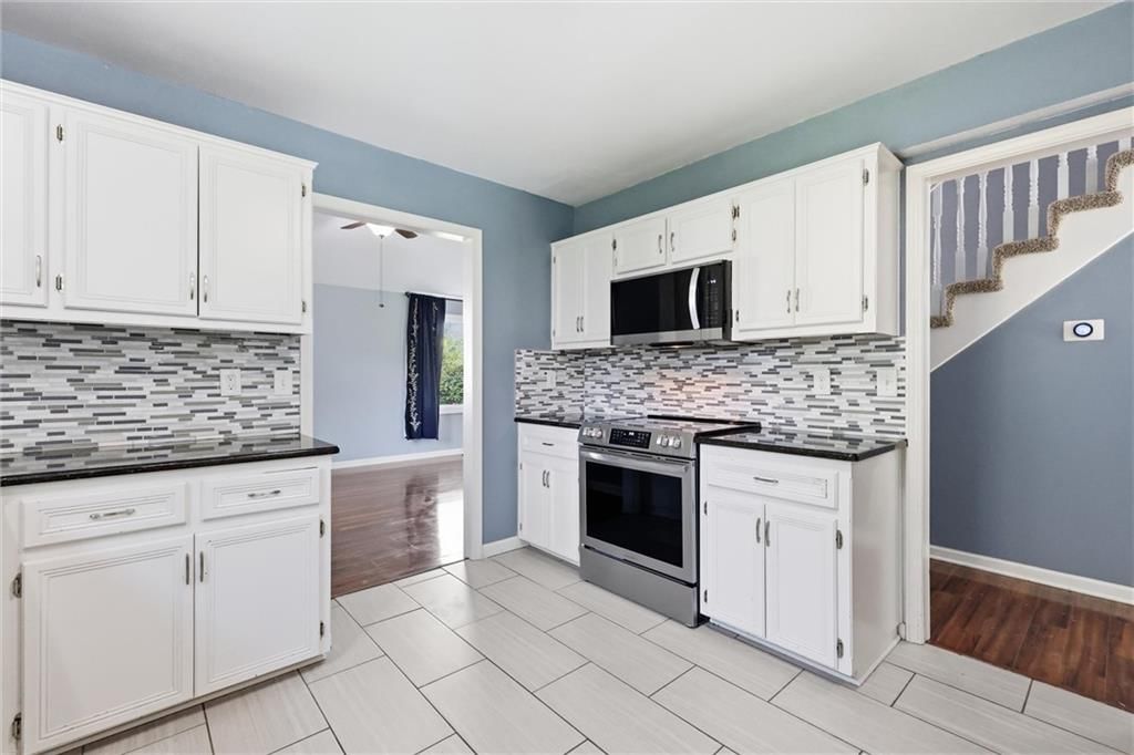 10304 NW 85th Court — photo 15