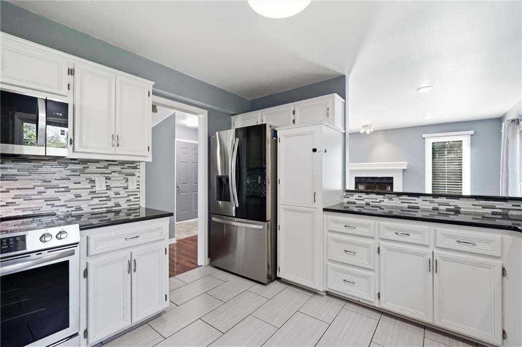 10304 NW 85th Court — photo 16