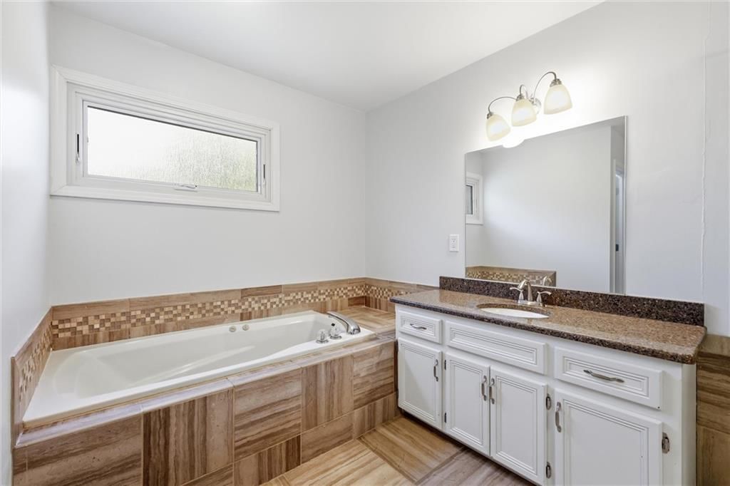 10304 NW 85th Court — photo 26