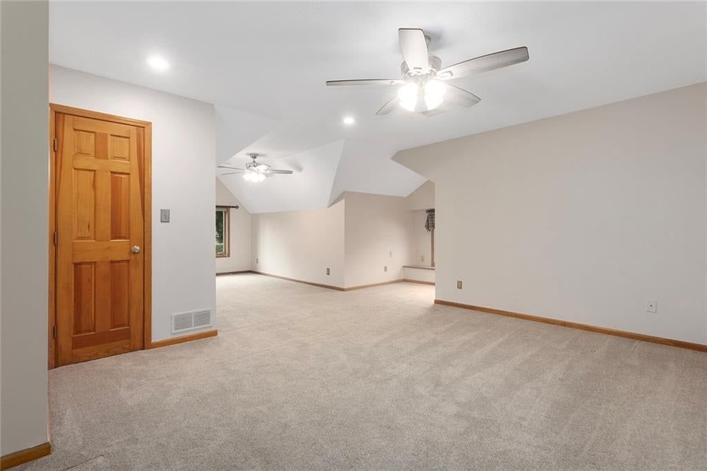 6914 N Bellefontaine Avenue — photo 37