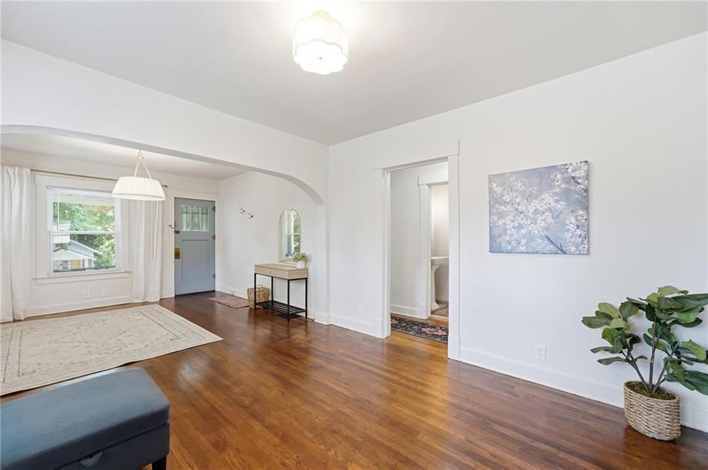 111 S Huttig Avenue — photo 10