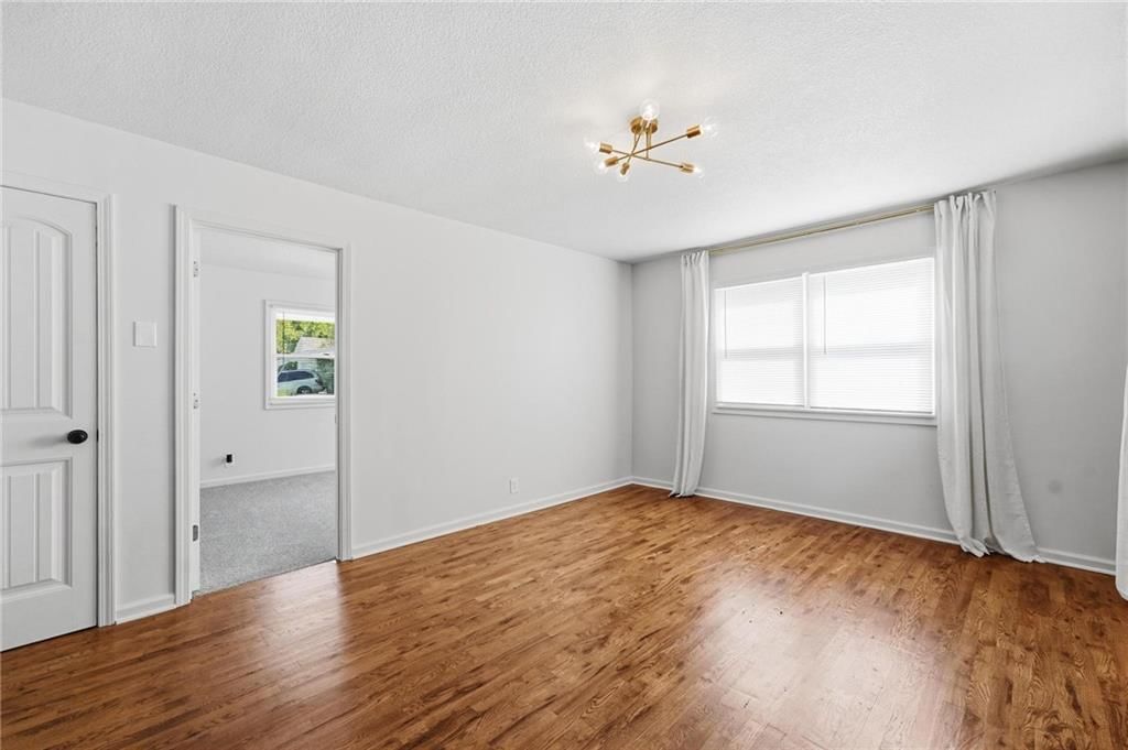 111 S Huttig Avenue — photo 20