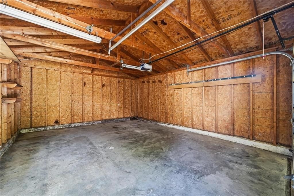 111 S Huttig Avenue — photo 32