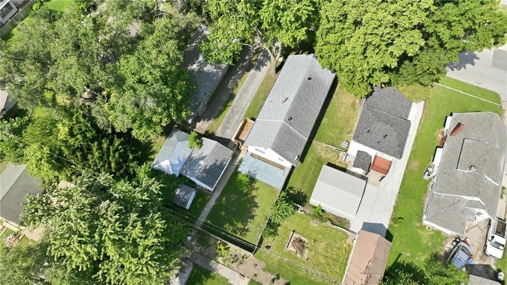 111 S Huttig Avenue — photo 38