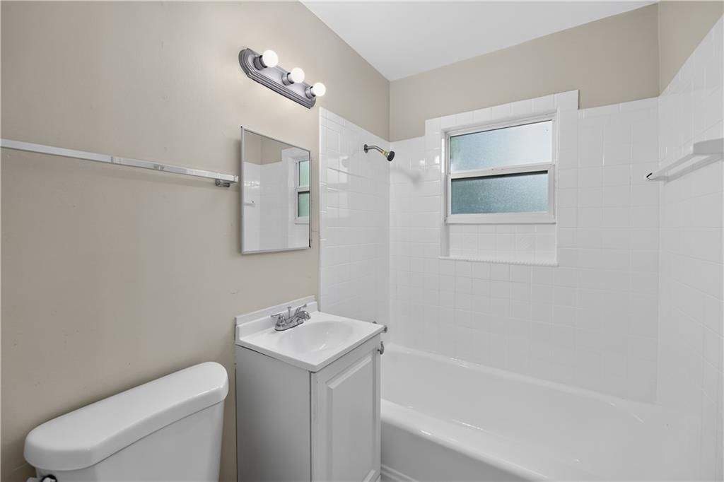Photo 29 of 31 - 6601 E 96TH Street, Kansas City, MO 64134