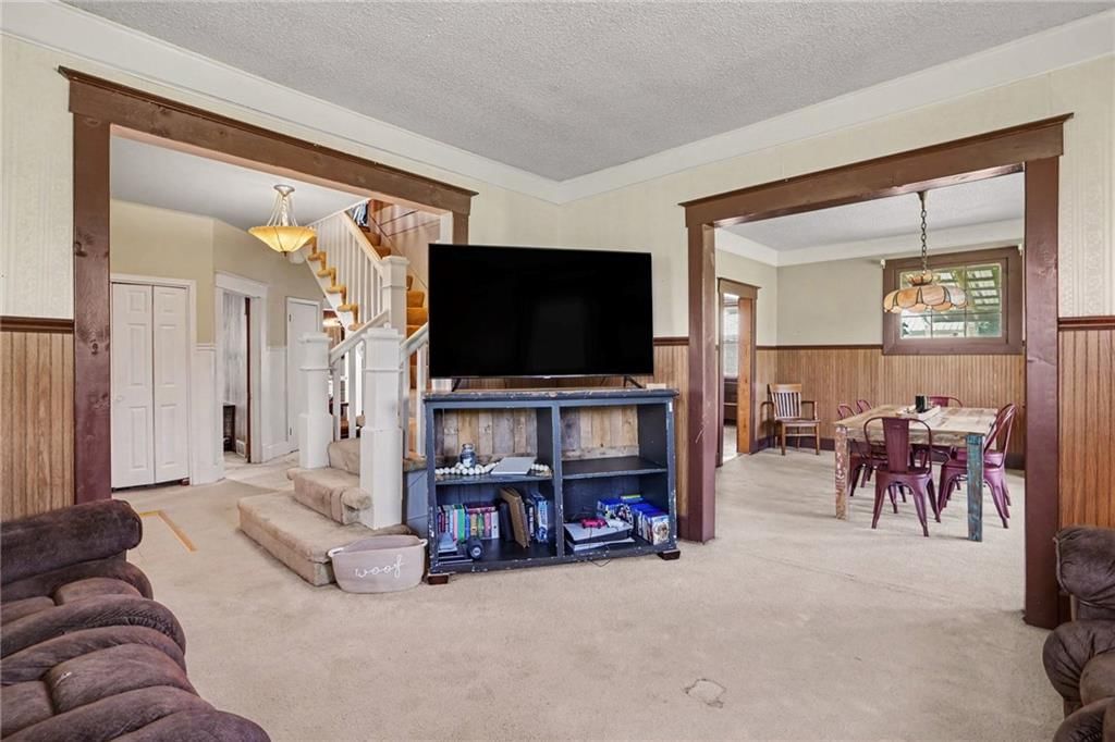 317 Lincoln Street — photo 11