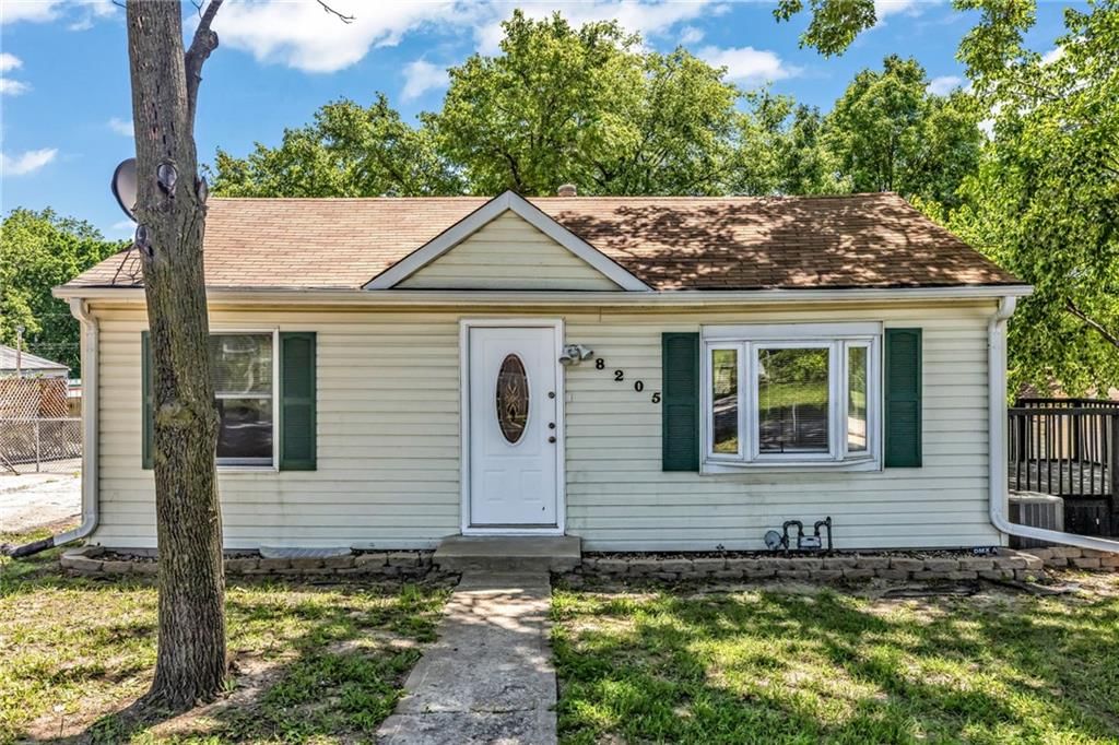 8205 Rose Street — photo 1