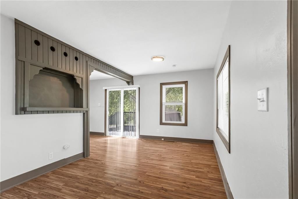 8205 Rose Street — photo 4