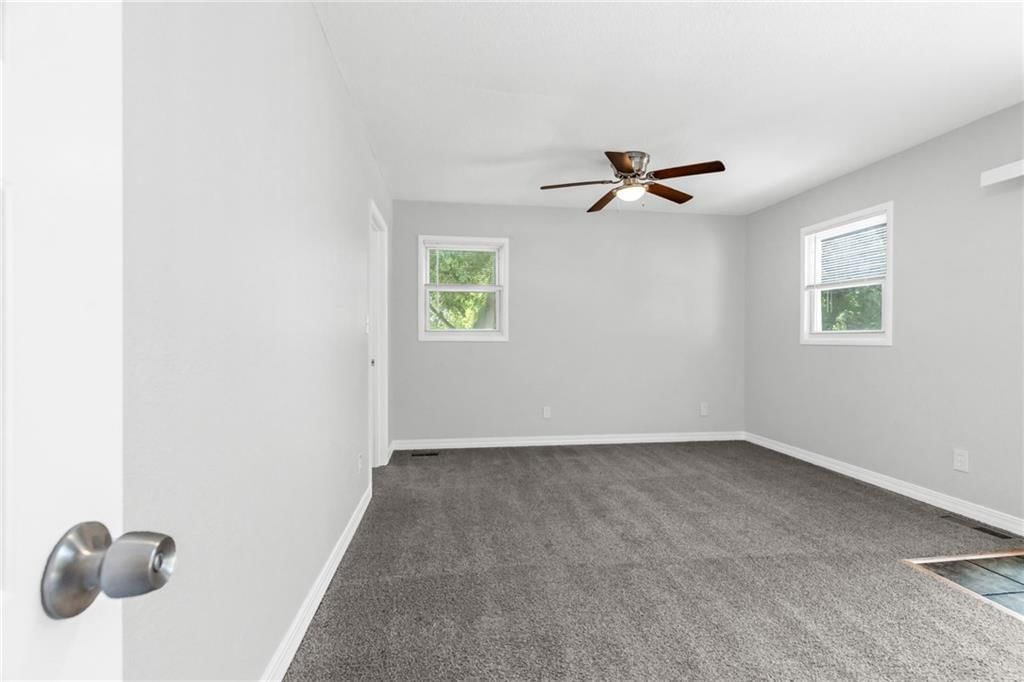 8205 Rose Street — photo 14