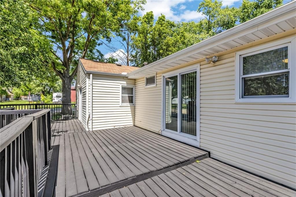 8205 Rose Street — photo 21