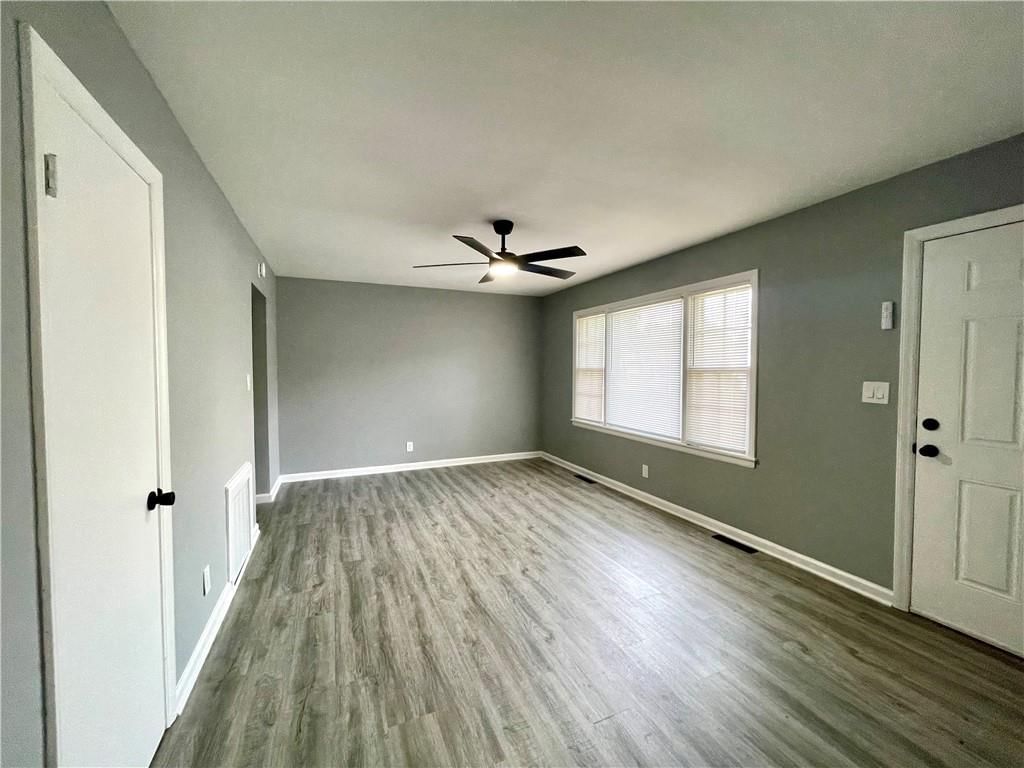 5910 Kentucky Avenue — photo 4