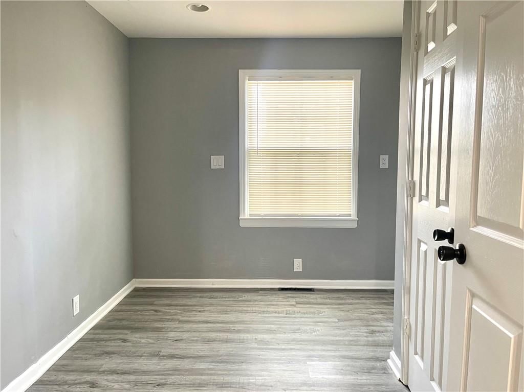 5910 Kentucky Avenue — photo 12