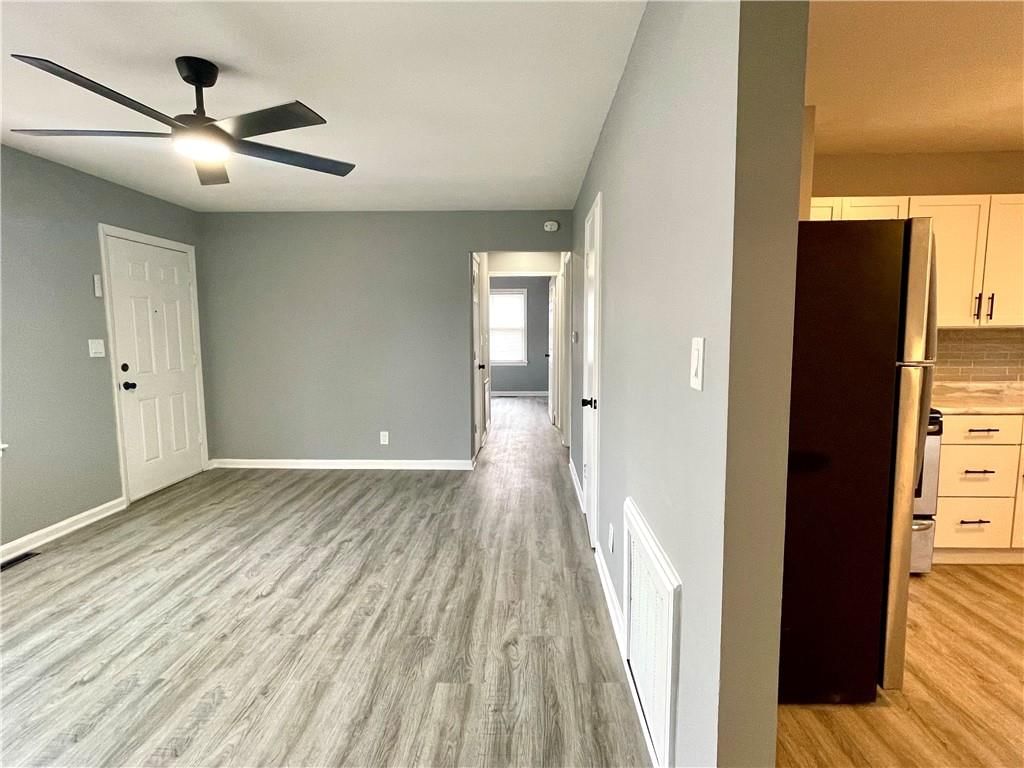 5910 Kentucky Avenue — photo 13