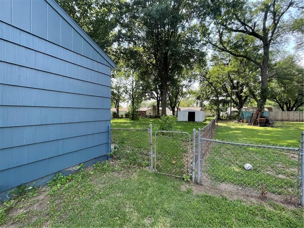 5910 Kentucky Avenue — photo 25