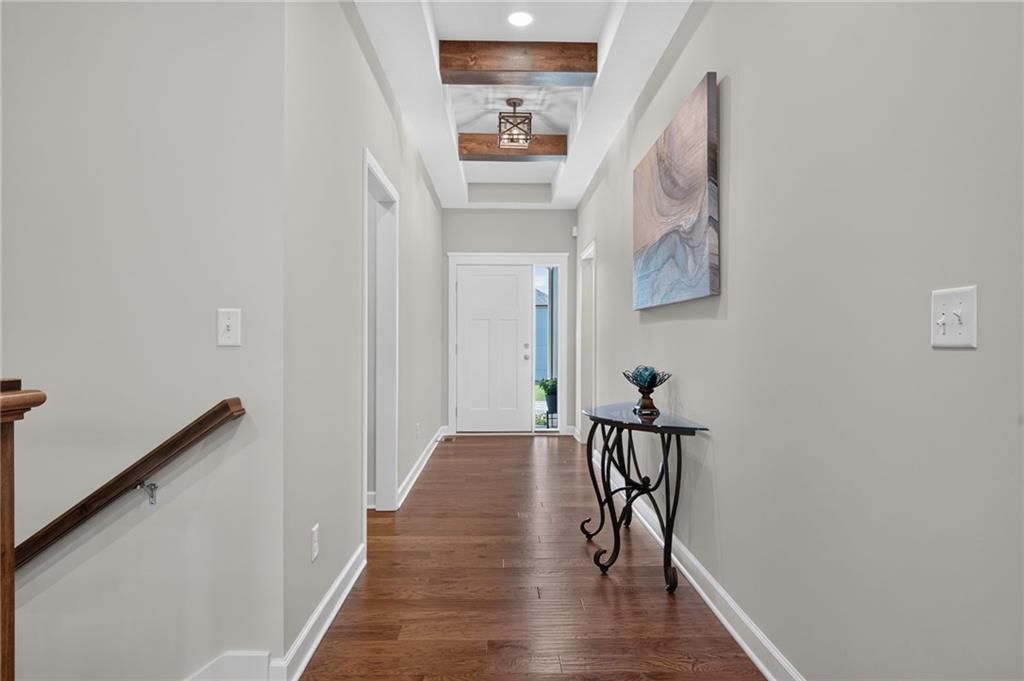 2310 NW Rymeg Drive — photo 6