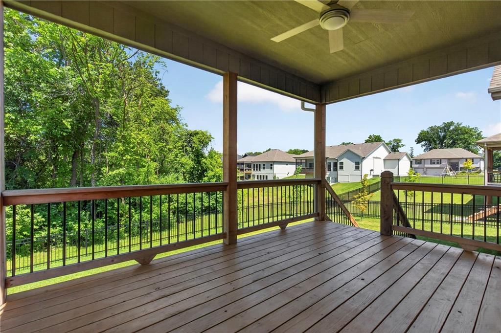 2310 NW Rymeg Drive — photo 18