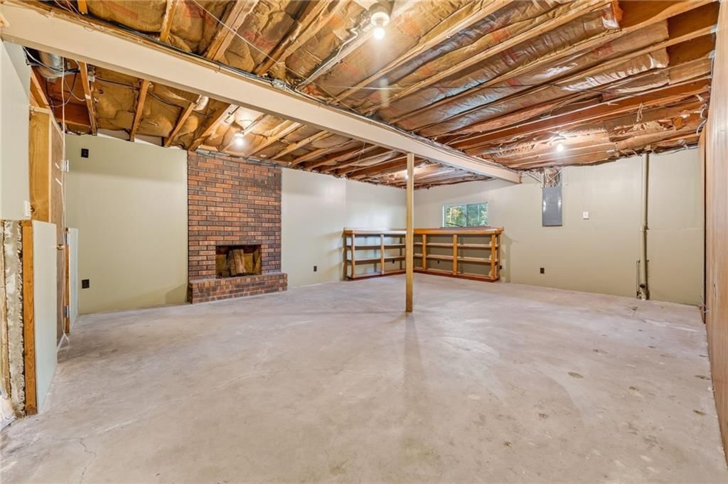 511 Northeast 1st Street — photo 33