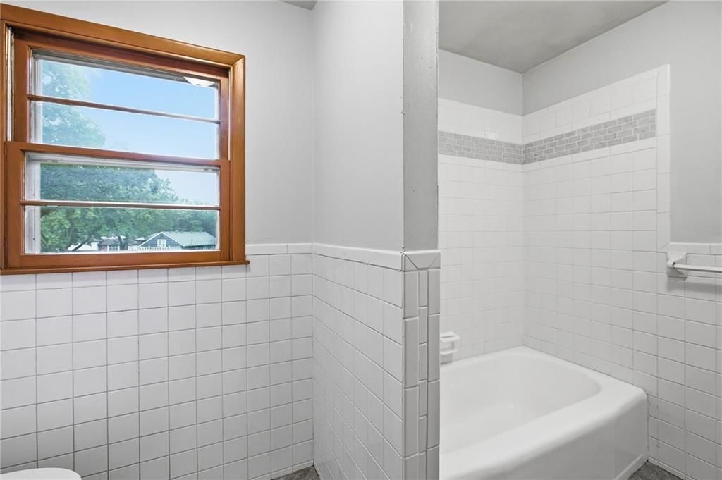 10801 E 64 Terrace — photo 15