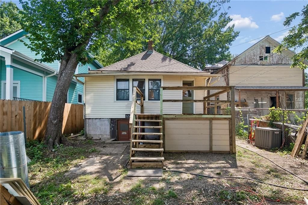 3314 Charlotte Street — photo 28