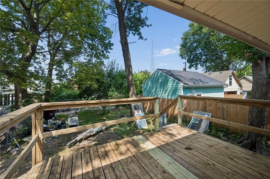 3314 Charlotte Street — photo 29