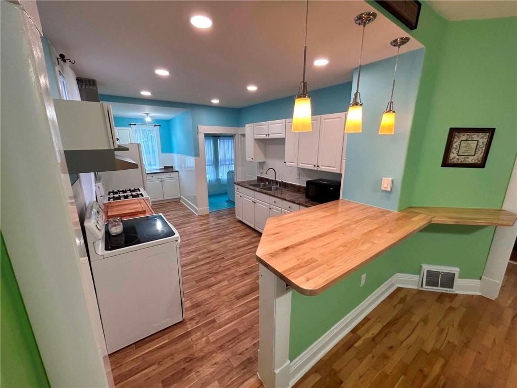 2922 Sacramento Street — photo 12