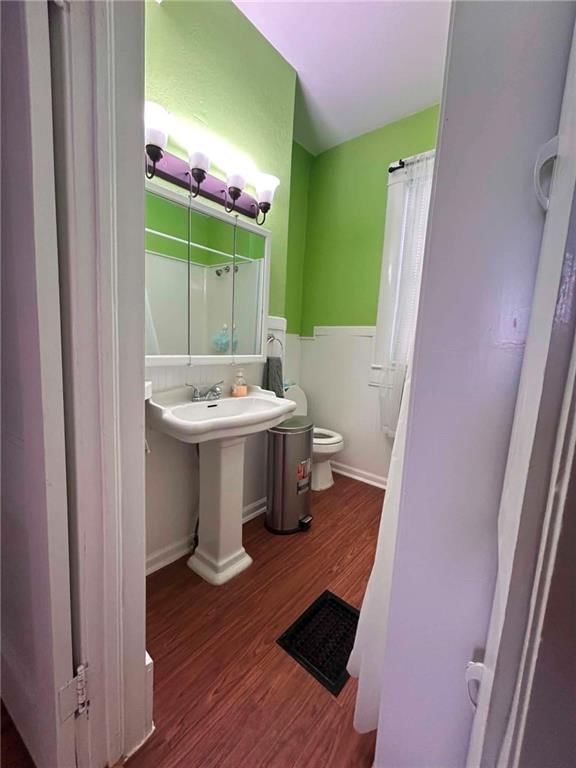 2922 Sacramento Street — photo 19